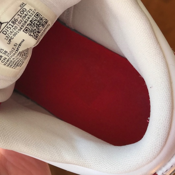 NIKE AIR JORDAN YOUTH 1 LOW SE “SPADES” - Picture 13 of 13